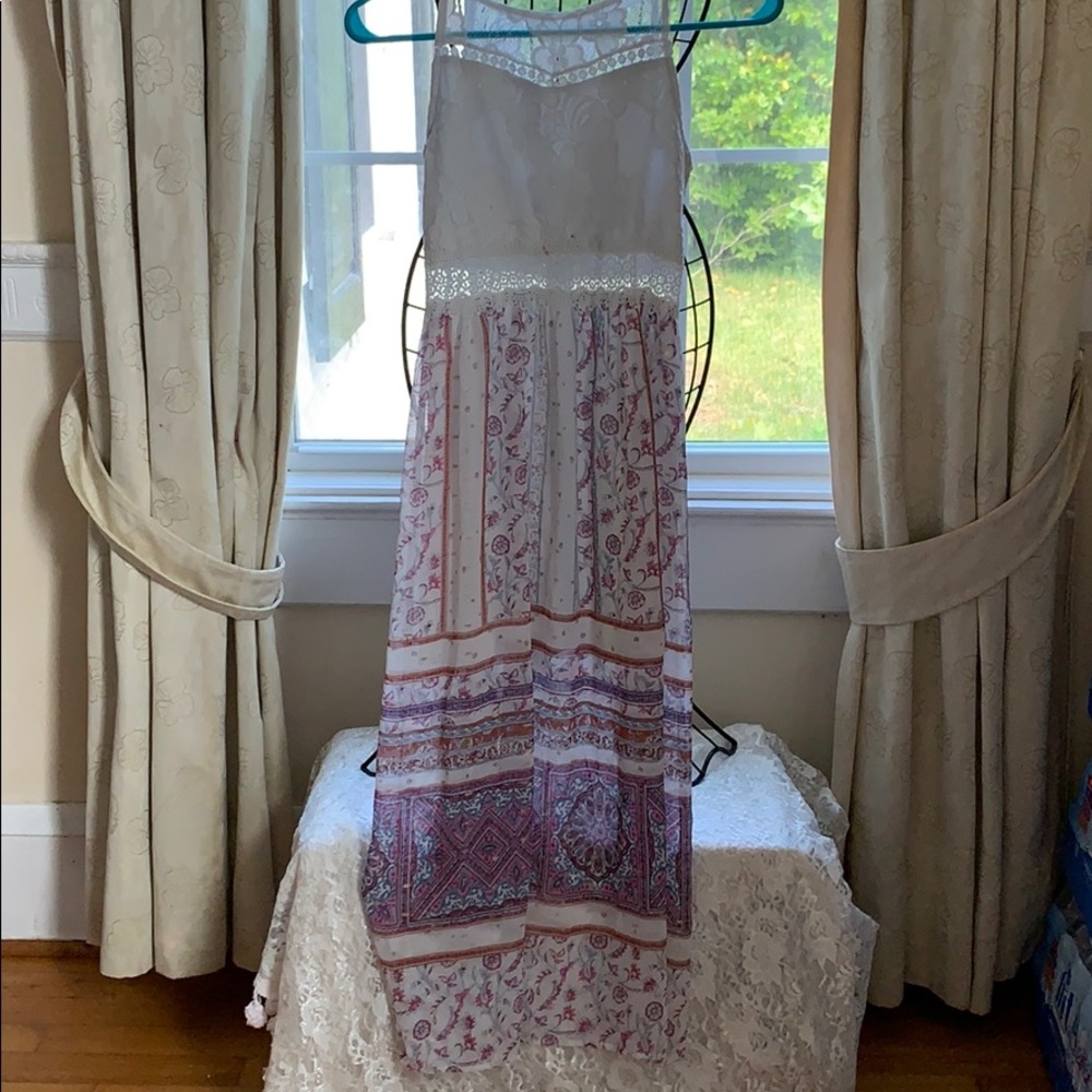 Size 8 girls Amy Byer spring maxi dress.